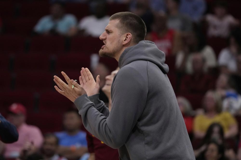 成都站圆满 成都站圆满