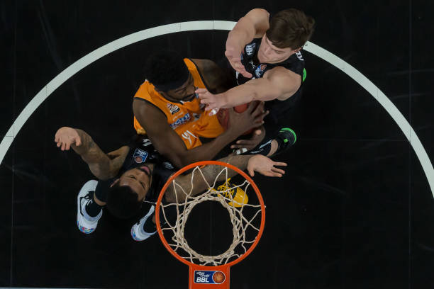 的多面因素 的多面因素