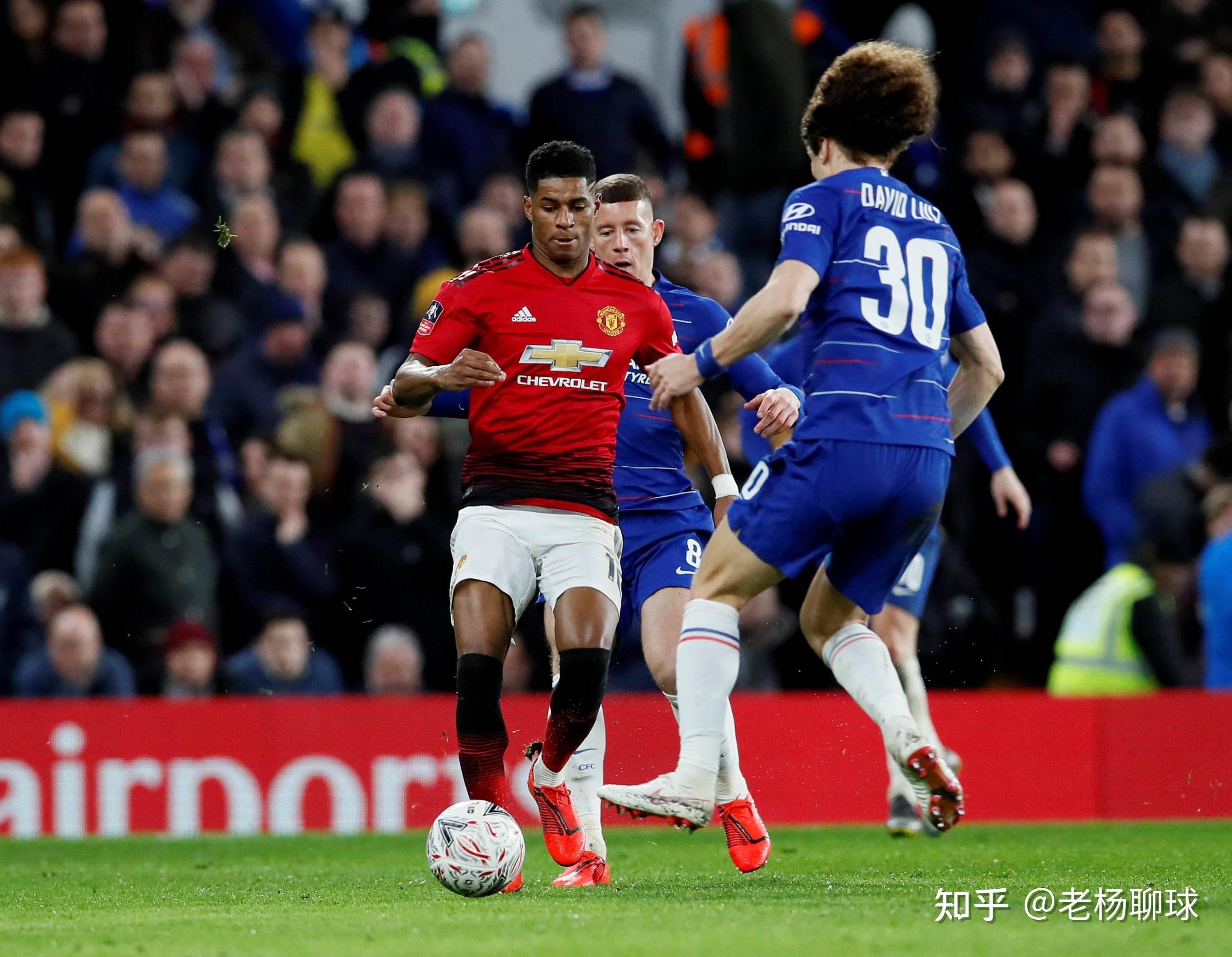 更因为他们 更因为他们